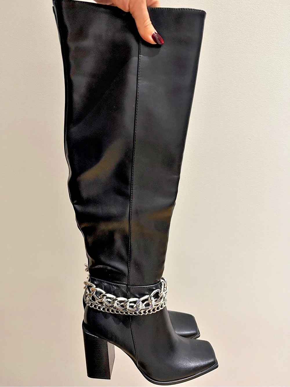 Truffle Collection Chain Detail Over-the-Knee Boots US 7 D Like New